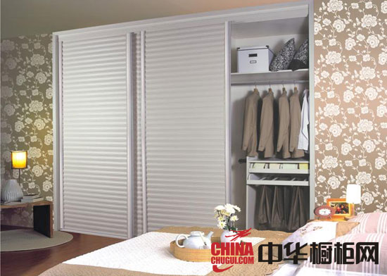 DIY的个性化家具流行 留神定制橱衣柜陷阱