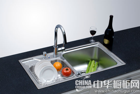 厨房设计八大注意事项 为便捷操作打好基础