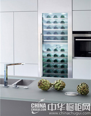 华美高级灰 经典优雅无可比拟的灰色厨房装修