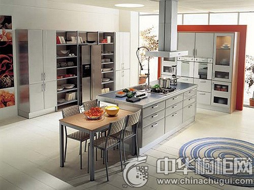 打击假冒商标犯罪 橱柜企业也需加强专利意识